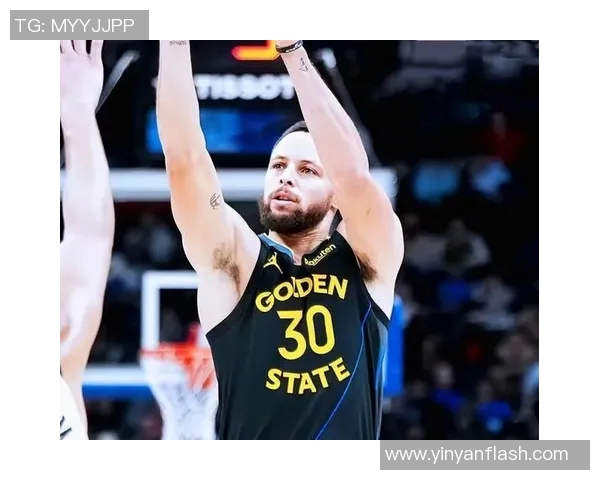 勇士客场逆转猛龙,库里独得40分:经典战役再现勇士风采 勇士客场逆转猛龙,库里独得40分:经典战役再现勇士风采