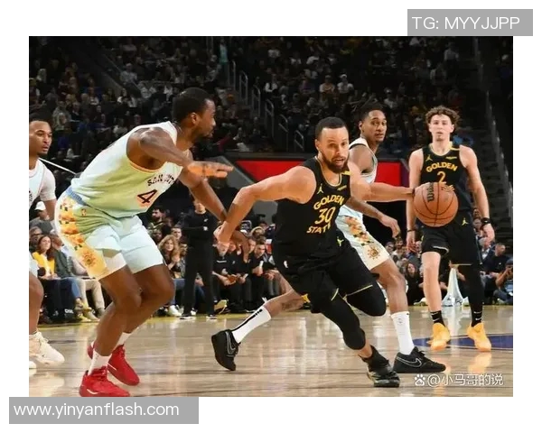 勇士客场击败马刺，柯瑞高效砍下35分——引领NBA新时代的黄金之子